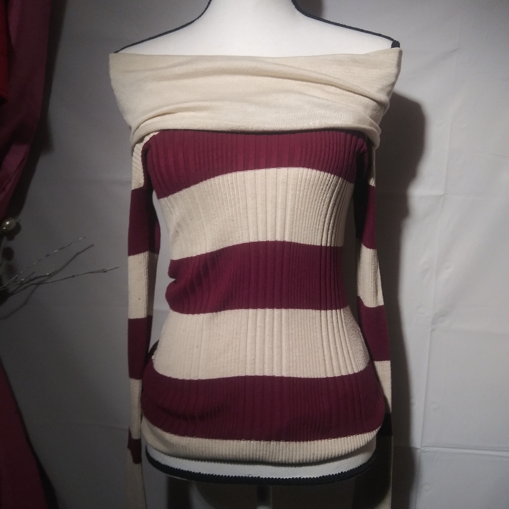 Pink Republic medium off shoulder long sleeve